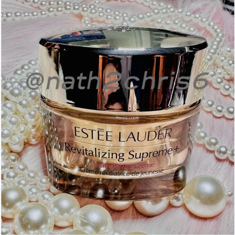 Estēe Lauder Revitalizing Supreme+ Moisturizer
Youth Power Creme-1oz New - Picture 4 of 11